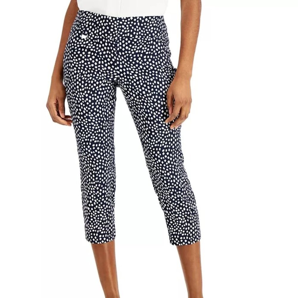 NWOT ALFANI Essential Capri Pull-On with Tummy-Control Size L(12-14) Waist 38"